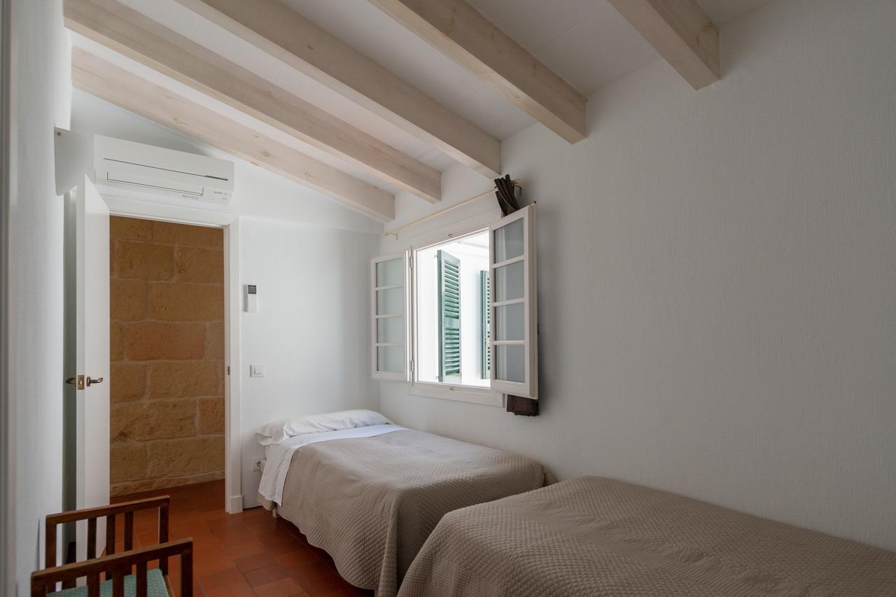 Cal Bisbe Villa Ciutadella  Ngoại thất bức ảnh